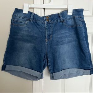 Royalty For Me Jean Shorts